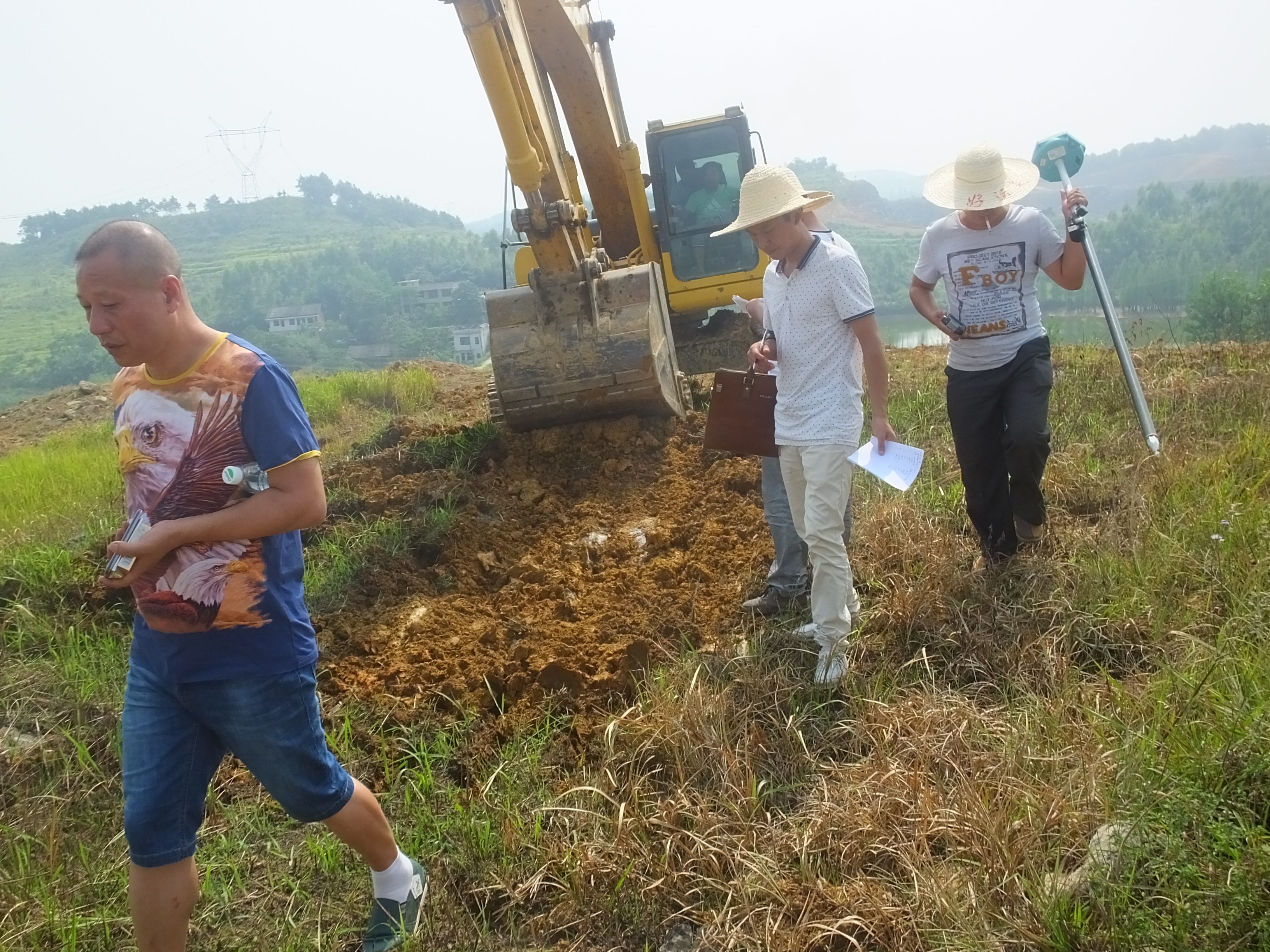 雨溪橋校區(qū)駕駛培訓考試中心建設完成測繪工作